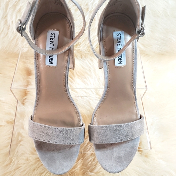 Steve Madden Carrson Open Toe Ankle Strap Sandal - Picture 2 of 10